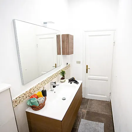 Gli Ezi Bnb: Casa Kappa Florenz Exterior foto